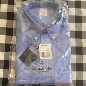 Brand new Brooks Brothers short sleeve oxford